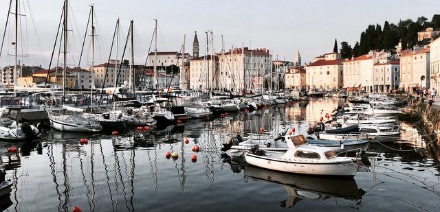 Piran-marina-obala-izlet-Slovenija-travel-blog-potopis