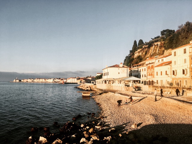 Piran-Fornače-plaža-Riviera-počitnice-z-otroki-izlet-obala-blog
