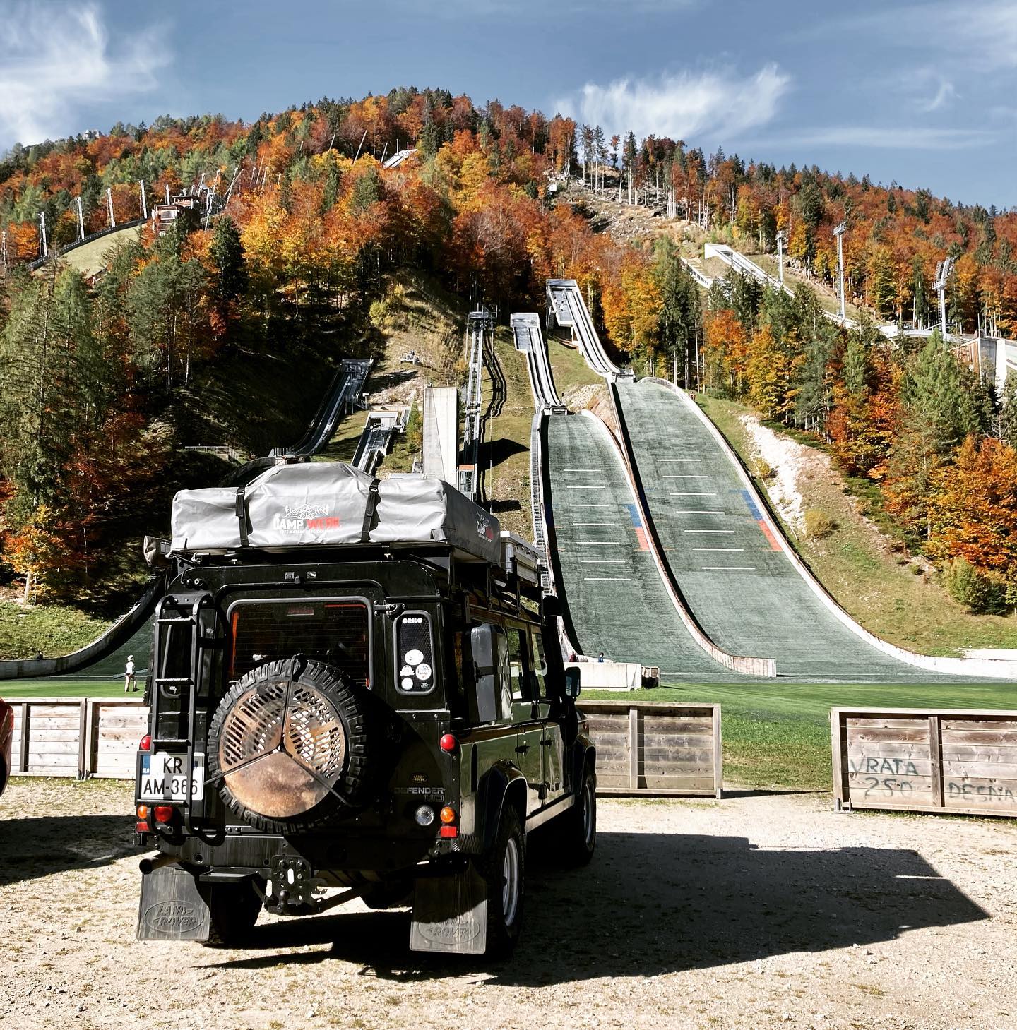Still can’t get over how beautiful this year’s autumn is 🍂 
Also, quite a cool spot to watch the ski jumpers train from your rolling home isn’t it? #planica #slovenia