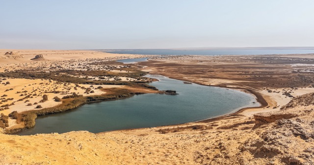 Wadi-el-Rayan-jezero-Egipt-potopis-potovanje-z-otroki