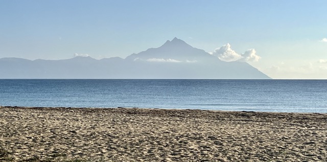 Gora-Atos-Halkidiki-polotok-Grčija-potopis-potovanje-tri-prsti