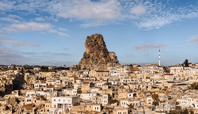 Ortahisar-Cappadocia-Turkiye-overland-trip-with-kids-family-travelg-blog-potopis-potovanje